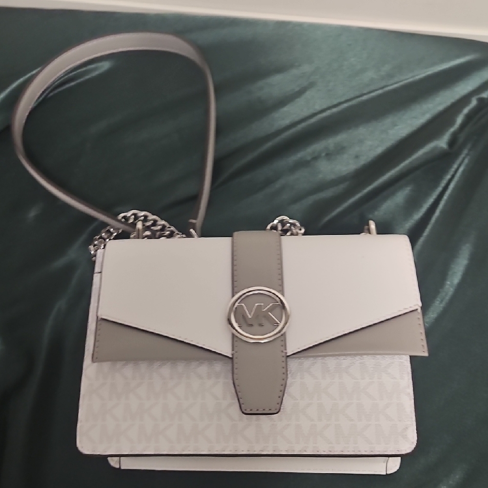 Brand NEW- Michael Kors Two-Tone White & Light Gray Signature Crossbody Bag